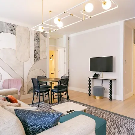 The Lift By Ridan Lisboa