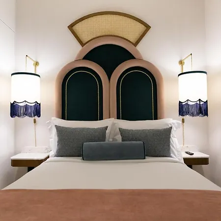 The Lift By Ridan Lisboa