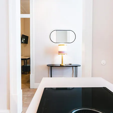 The Lift By Ridan Szálloda