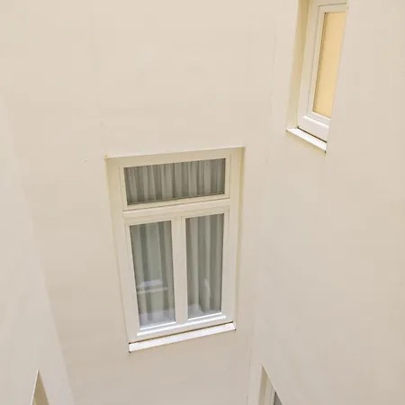 Szálloda The Lift By Ridan 4*