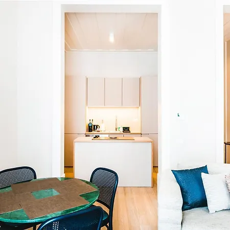 The Lift By Ridan Szálloda 4*