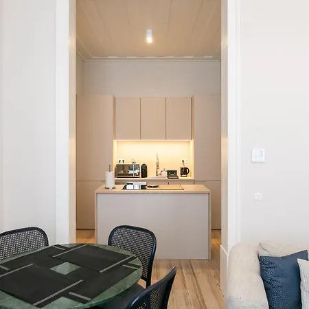 The Lift By Ridan Otel Lisboa