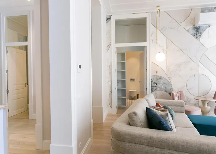 The Lift By Ridan 4*