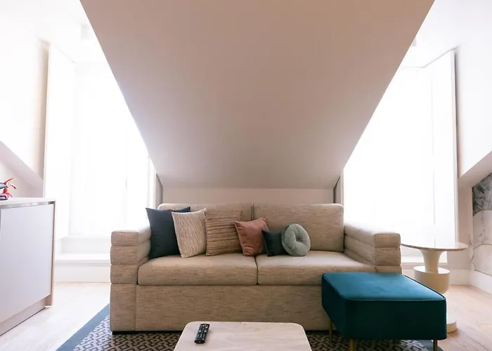 Hotel The Lift By Ridan 4*