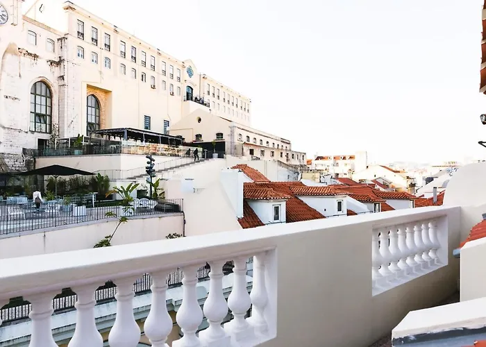 The Lift By Ridan 4*