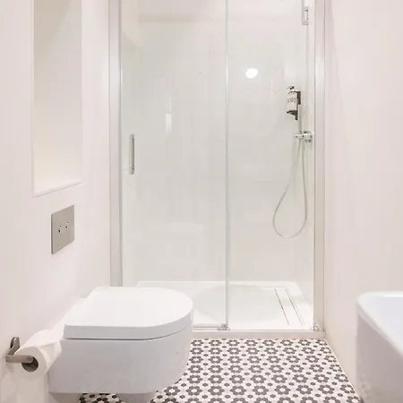 The Lift By Ridan Lisboa